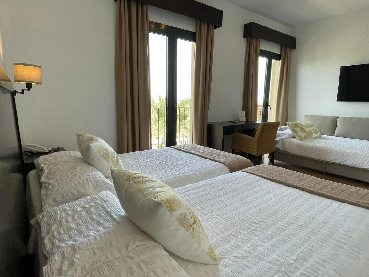 Hotel Cuatro Vientos