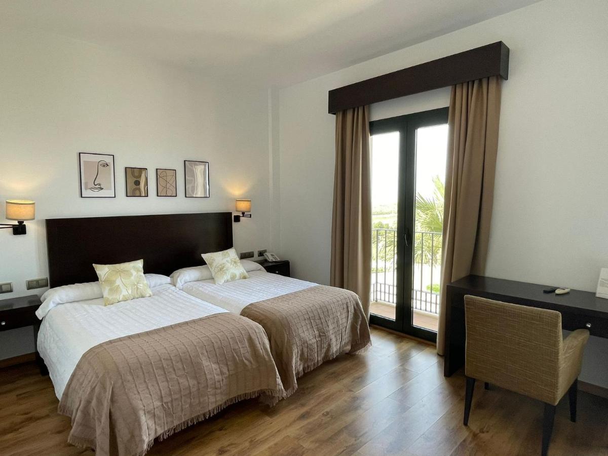 Cuatro Vientos Hotel 3*